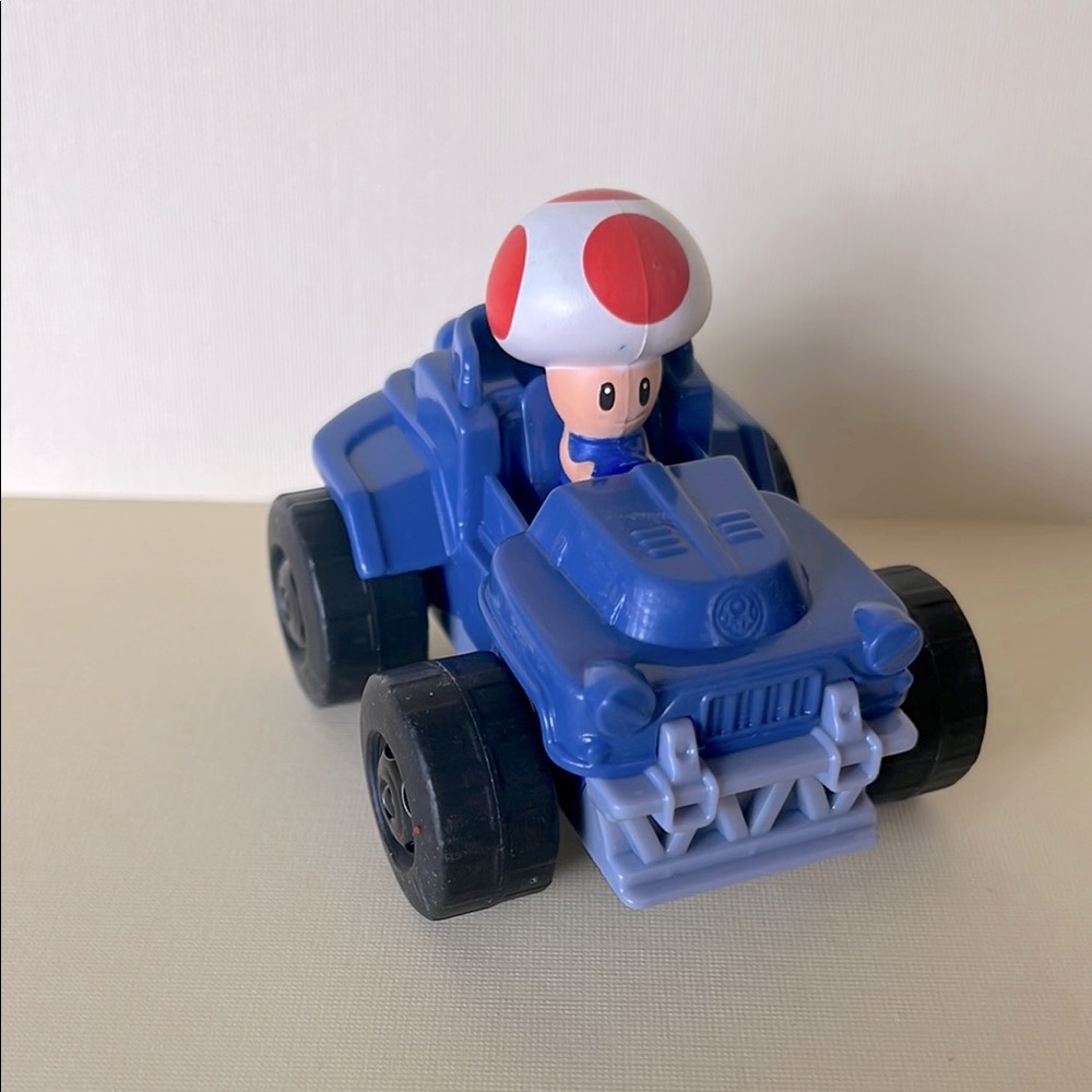 MARIO CART 2 Inch‎ TOAD TOY